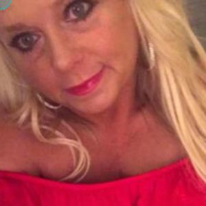 Meet your Posher, Sherry